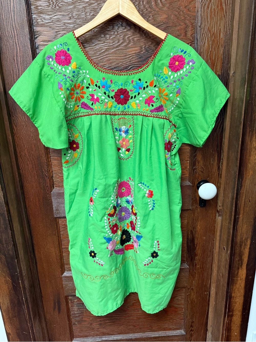 Women’s Mexican embroidered dress